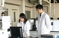 建立產(chǎn)學研合作基地，開展科研合作創(chuàng)新工作